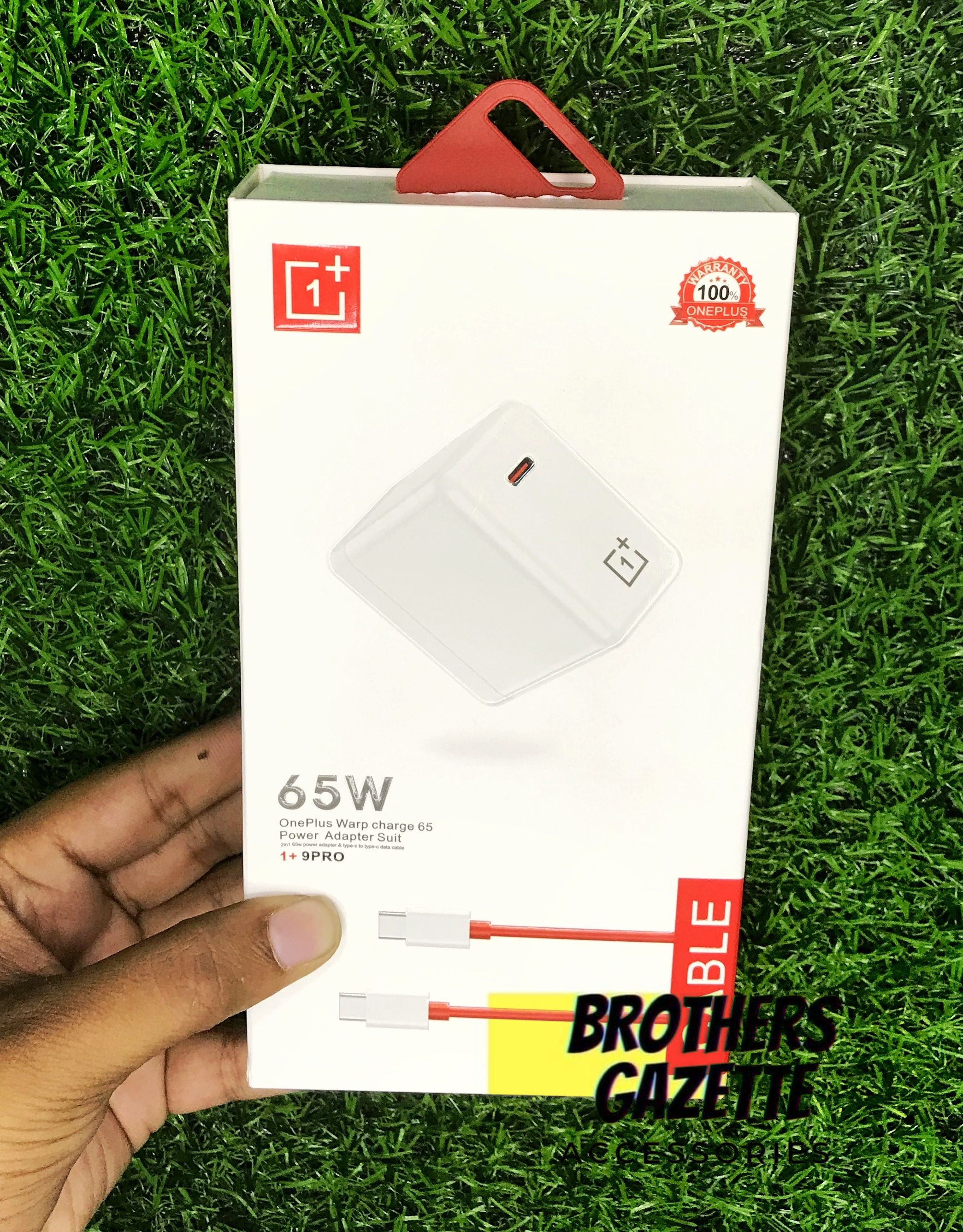 OnePlus Warp Charge 65w Power Adapter and Type-C to Type-C cable