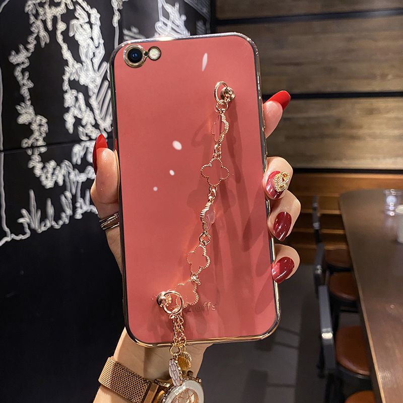 For iPhone SE 2022 / iPhone SE 2020 Back Cover with Lucky Clover Wristband Chain Fashion Bracelet Shiny Plating Square Edge Bumper Phone Case Soft Silicone Bumper Protective Cover