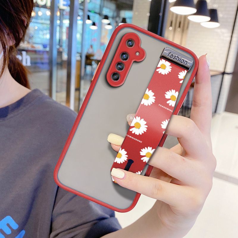 UCUC for Realme 6 Pro Wrist Strap Case INS Style Small Fresh Daisies Wristband Printing Cover Shockproof Frosted Phone Case