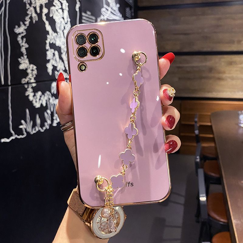 For Samsung Galaxy A22 4G Back Cover with Lucky Clover Wristband Chain Fashion Bracelet Shiny Plating Square Edge Bumper Phone Case Soft Silicone Bumper Protective Cover