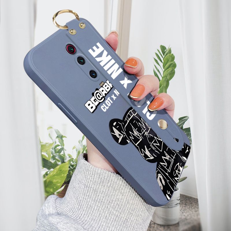 Jizetin for Xiaomi Mi 9T / 9T Pro / Redmi K20 / K20 Pro Wrist Strap Case Creative Cartoon Black Stitching Bear Cover Ultra Thin Anti Fall Liquid Silicone Phone Case