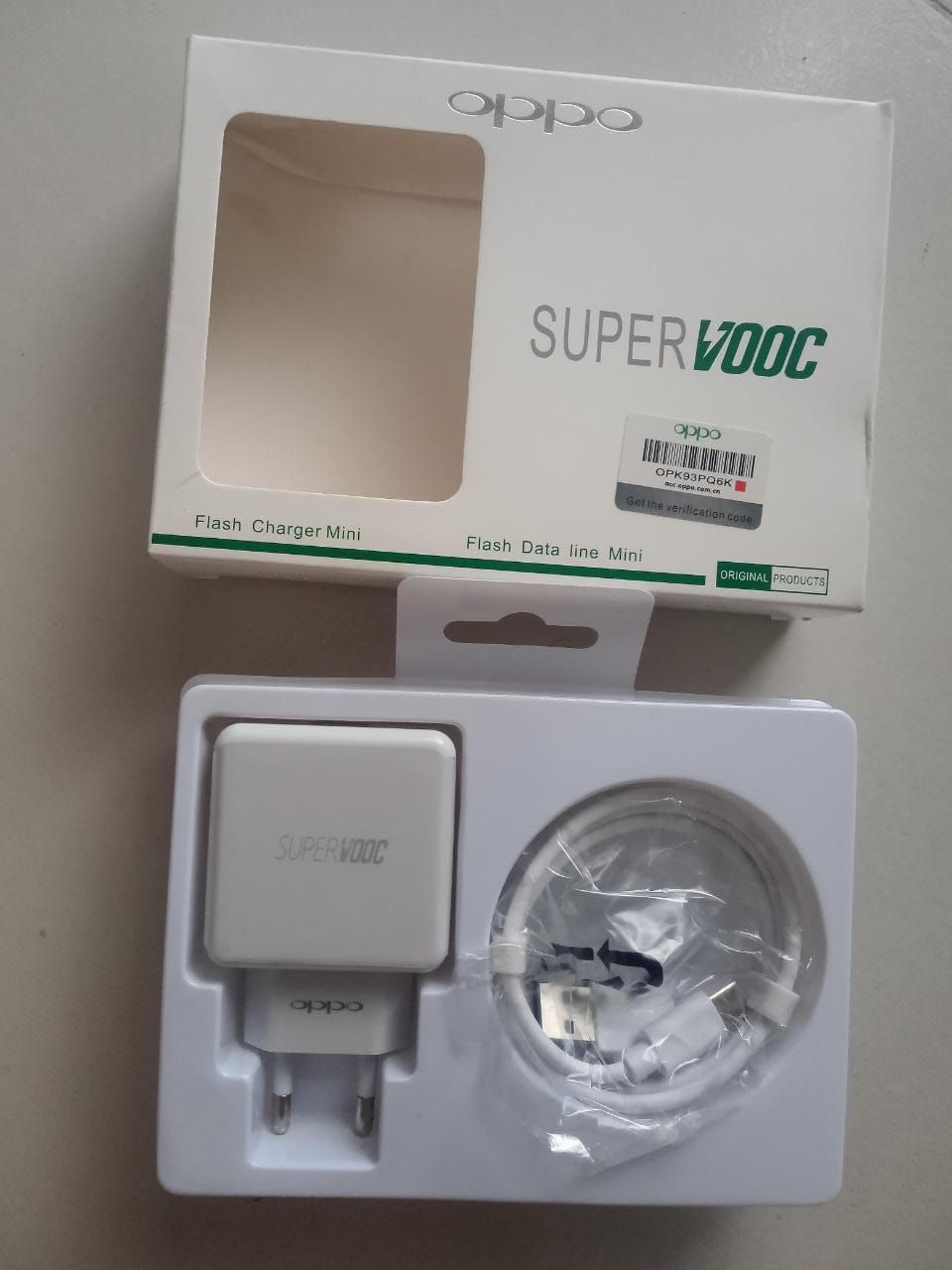 Oppo Super Vooc Flash Charger With Type-C Cable