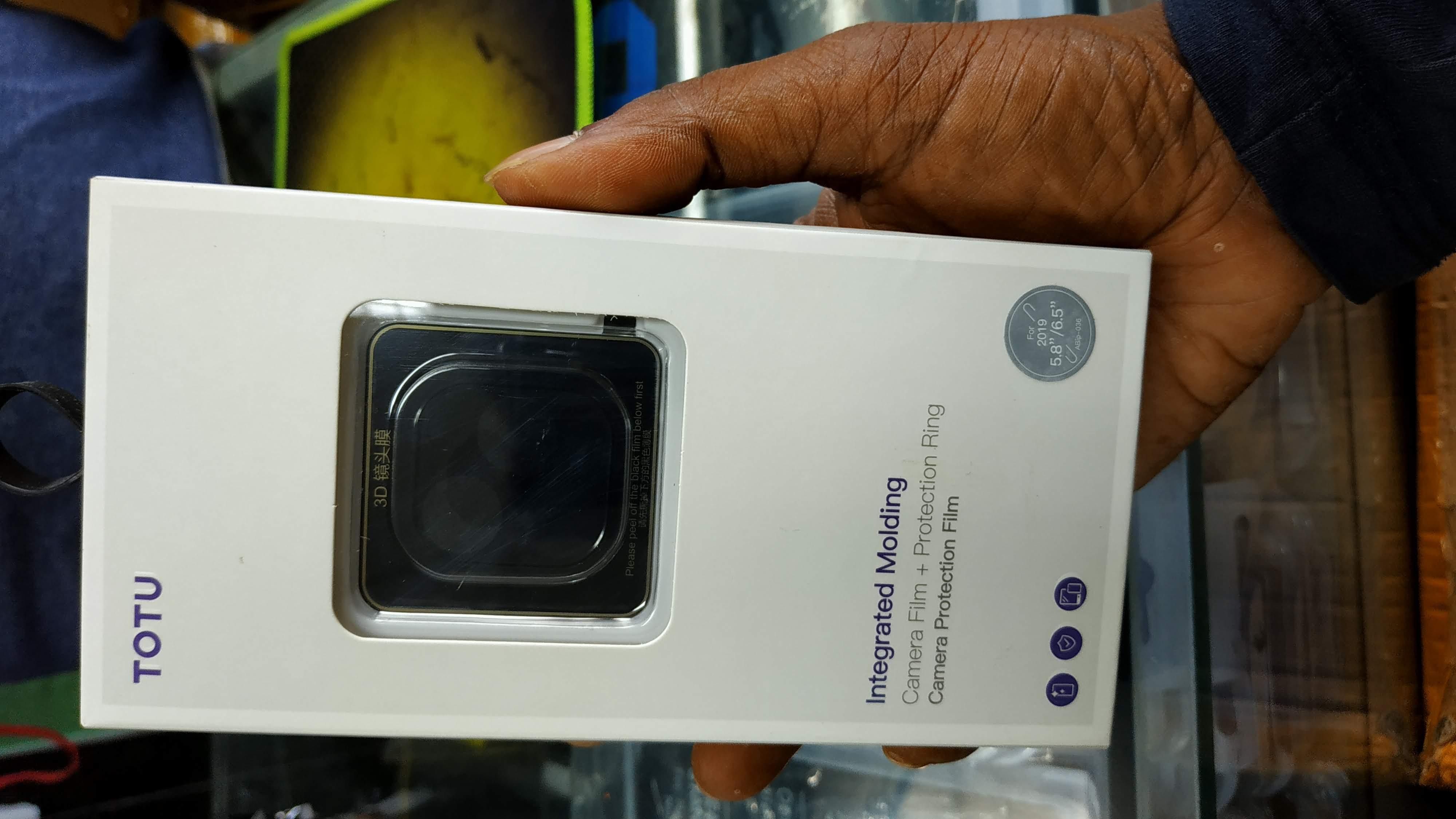 TOTU Camera Film and Protection Ring for Apple iPhone 11