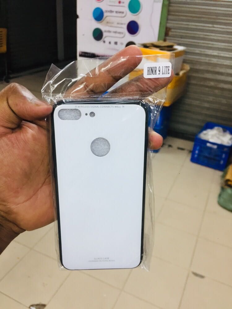 Honor 9 Lite Luxury Scratchproof Premium Tempered Glass Back Cover
