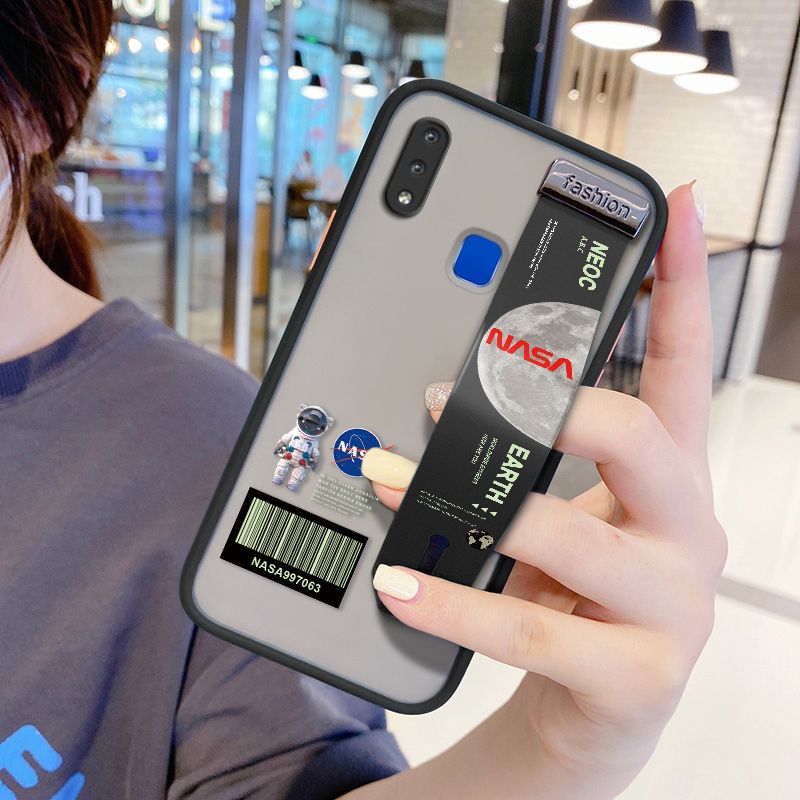 UCUC for Vivo Y91 Wrist Strap Case Creative Cartoon Astronaut Wristband Printing Cover Shockproof Frosted Phone Case