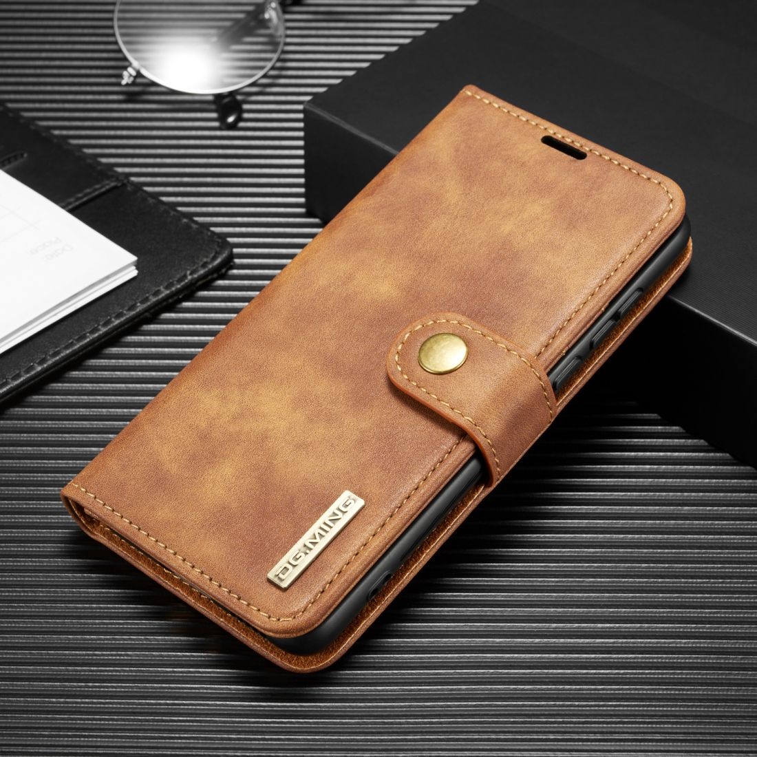 For Huawei P40 DG.MING Crazy Horse Texture Flip Detachable Magnetic Leather Case with Holder y Card Slots y Wallet