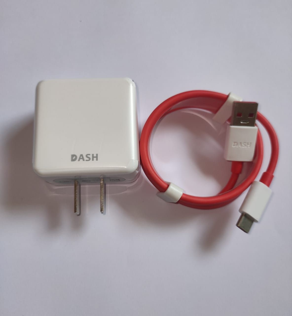 OnePlus Warp Charge 36watt 'Type-USB to Type-C' Cable 100 cm
