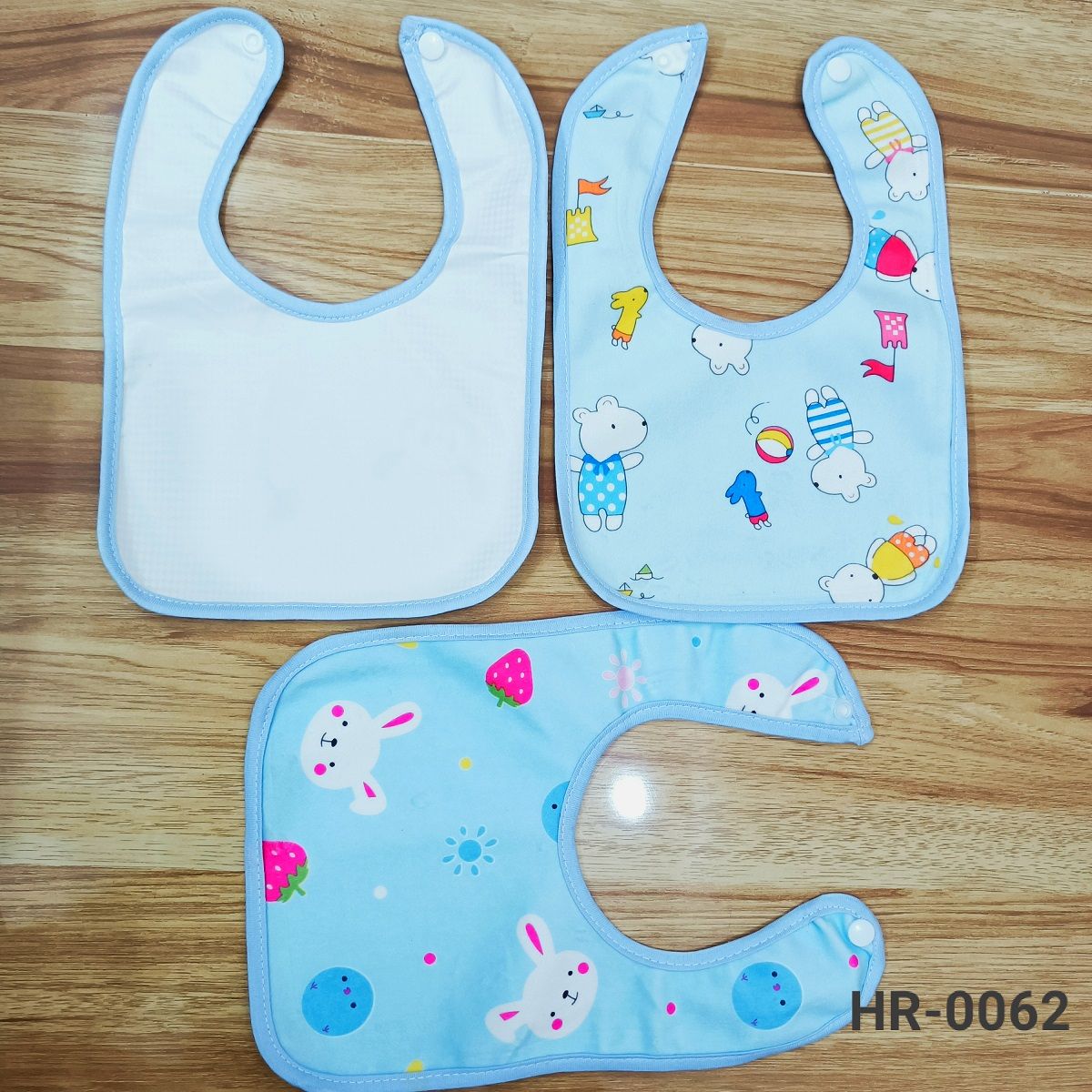 Baby Feeding Time use Neck Bib CN -1pcs