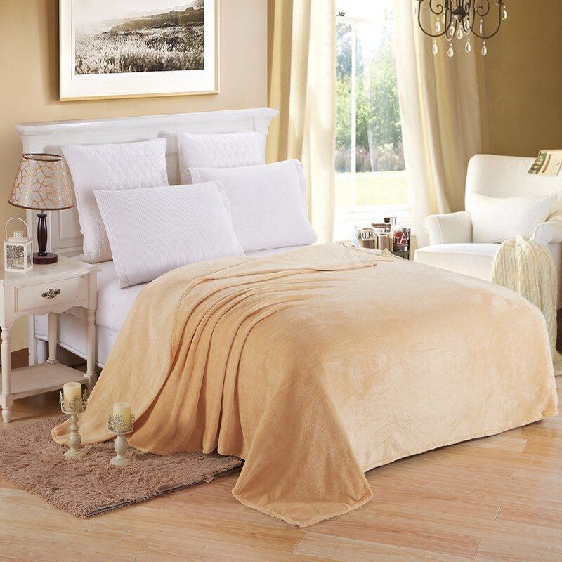 Solid color flannel Blankets Super warm and soft sofa blankets for beds throw on Sofa/Plane Travel Portable plush Blanket