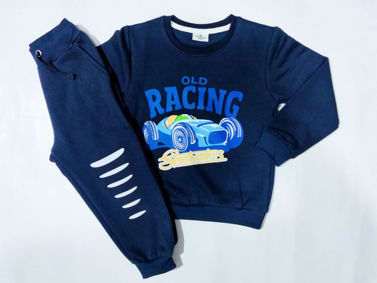 Boys set (sweatshirt and pant)