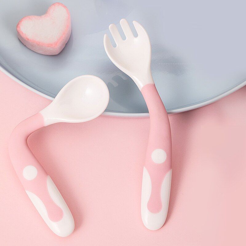 YATEMAO 2pcs/lot Feeding Baby Spoons Temperature Sensing Spoon for Kids Boys Girls Silicone Spoon Toddler Flatware Drop shipping