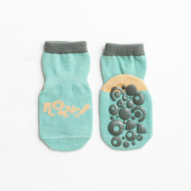 New Rubber Sole Non-slip Baby Socks Soft Cotton Letter Print Newborn Socks for Boy Girl Baby Girl Floor Socks