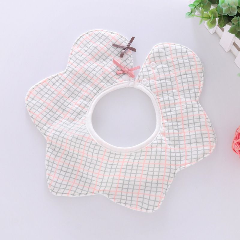 New Style Flower Baby Bibs Bowknot Infant Baby Feeding Stuff Burp Cloth Cotton Baby Girls Boys Bandana Bibs Soft Baby Stuff