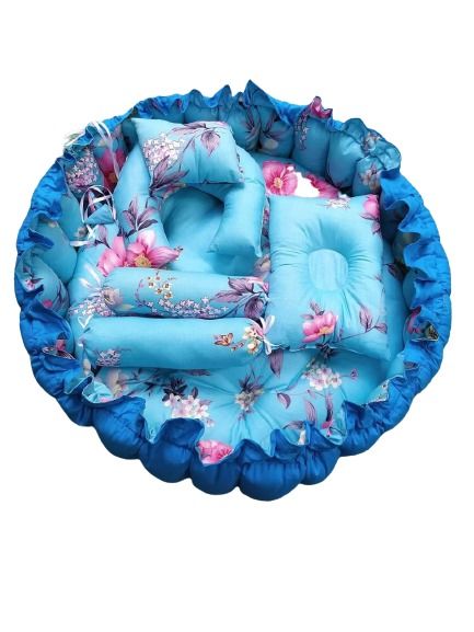 Round Baby Tub Bed with 5 Multi Shaped Pillows Set Baby Co Sleeper Soft, Comfortable & Safe for Newborn Babies to Toddlers