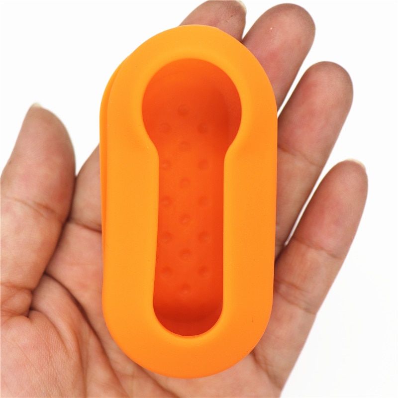 AUTEWODE 1pcs Silicone car key cover case For Fiat 500 Flip Remote Shell Blank Fob Protect the key from scratch car accessories