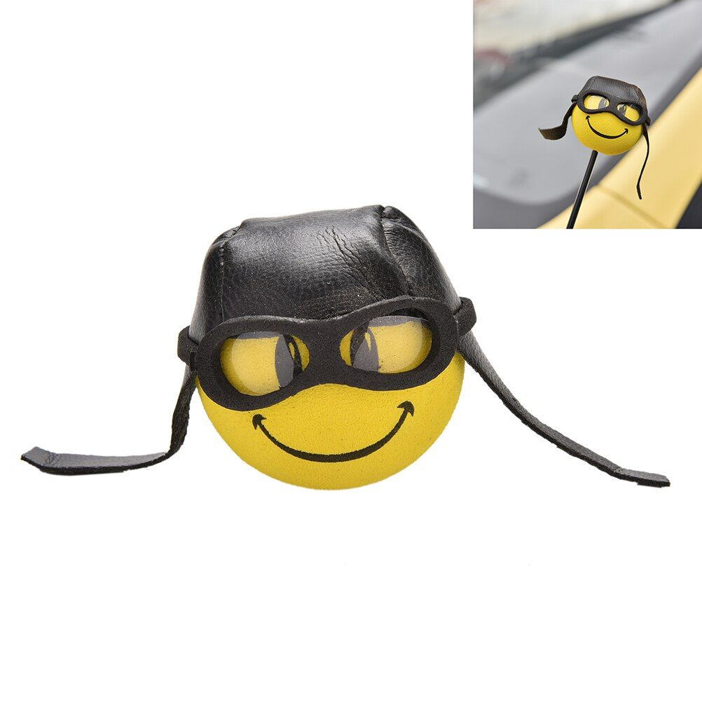 1pc Car Styling Roof Ornament Yellow Little Cute Funny Cartoon Doll Antenna Balls Plush EVA Foam Aerial Toppers Decoration