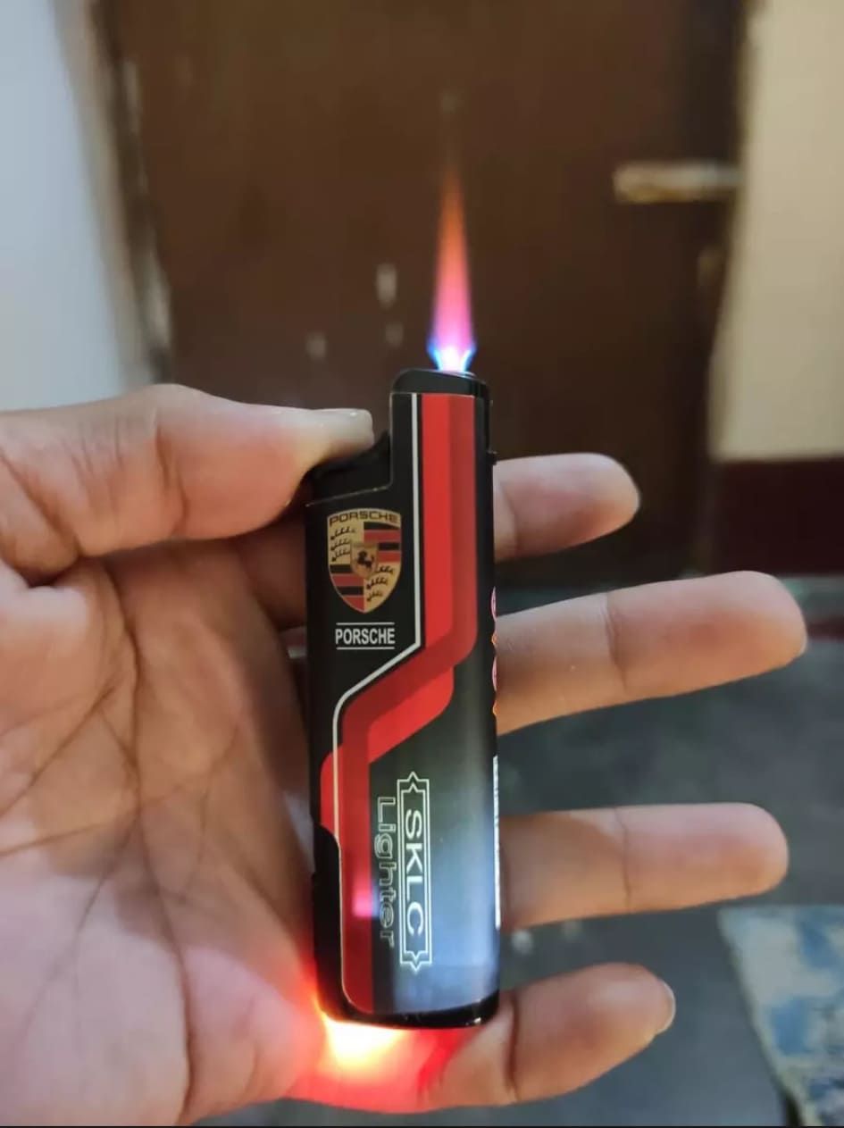 স্টাইল কালো ডিজাইন রিফিলযোগ্য গ্যাস লাইটার-1 পিস