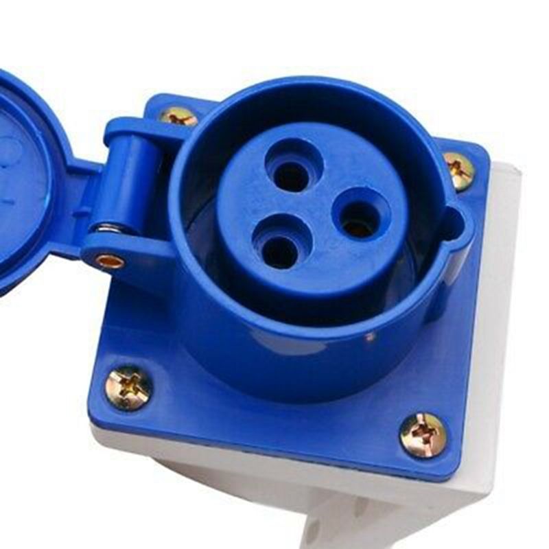 16 Amp 3 Pin Embedded Connection Waterproof Plug Socket
