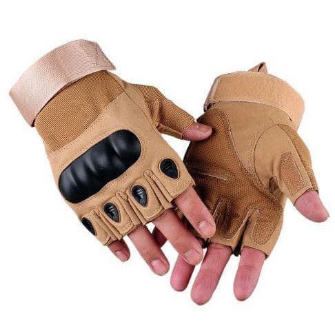 Man Drive Touch Screen With Velvet Warm hand Gloves - Hand Gloves For Bike