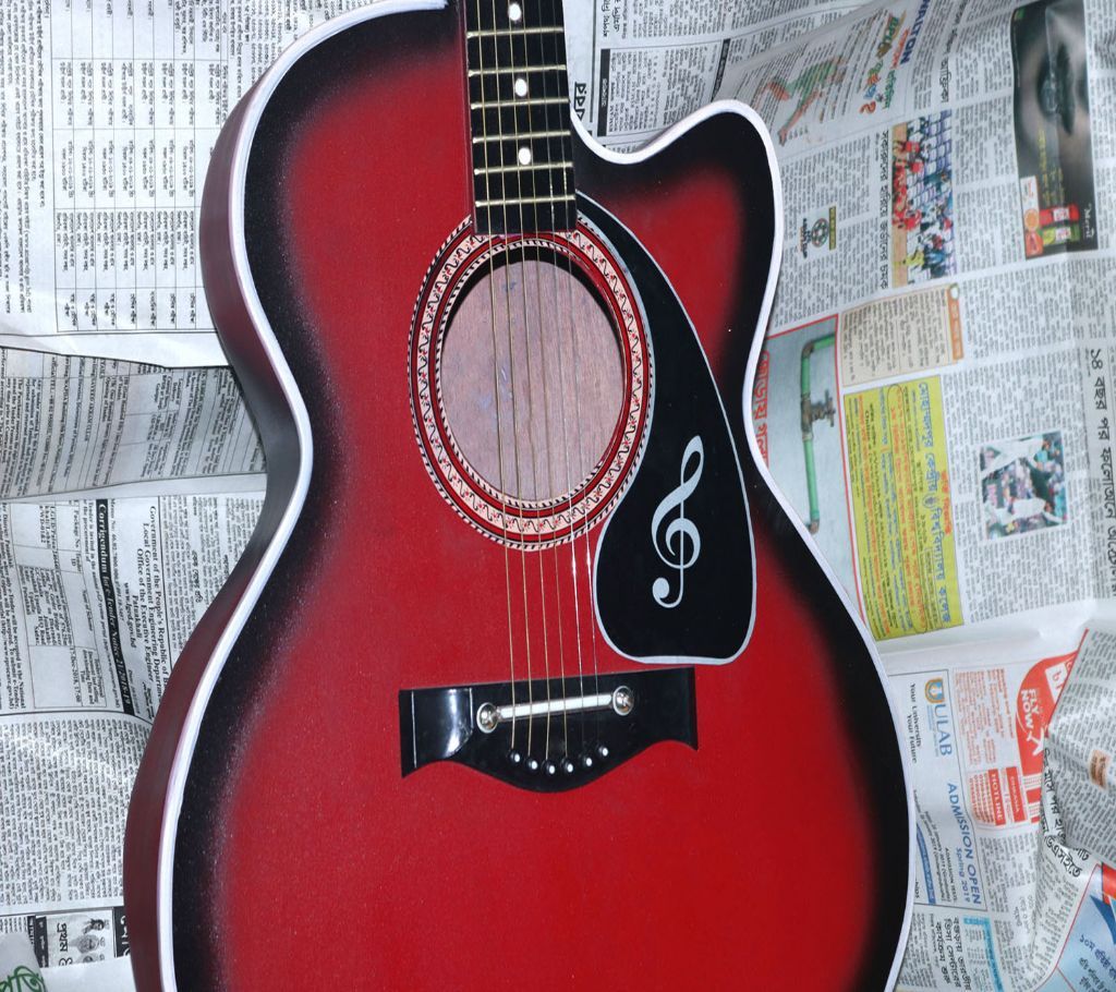 Best quality acoustic guitar with bag,pick and belt