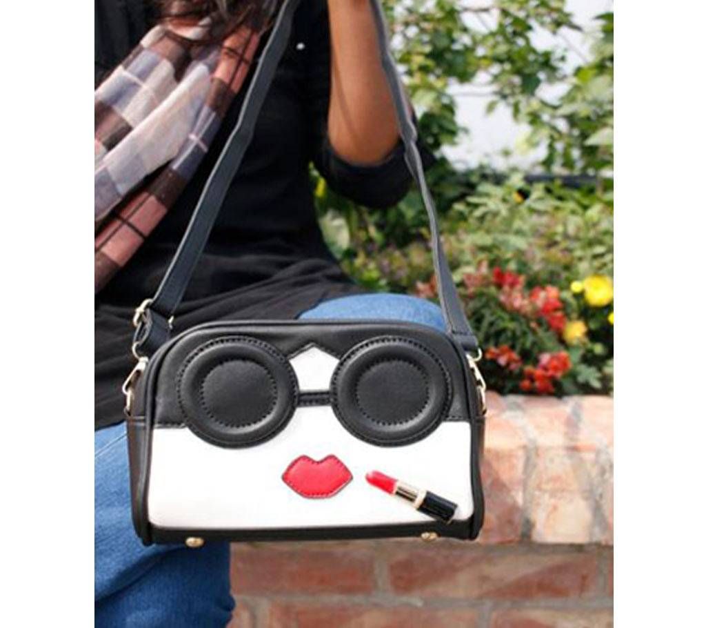 Black and White Red Lip Design Ladies Side Bag 13 - A98