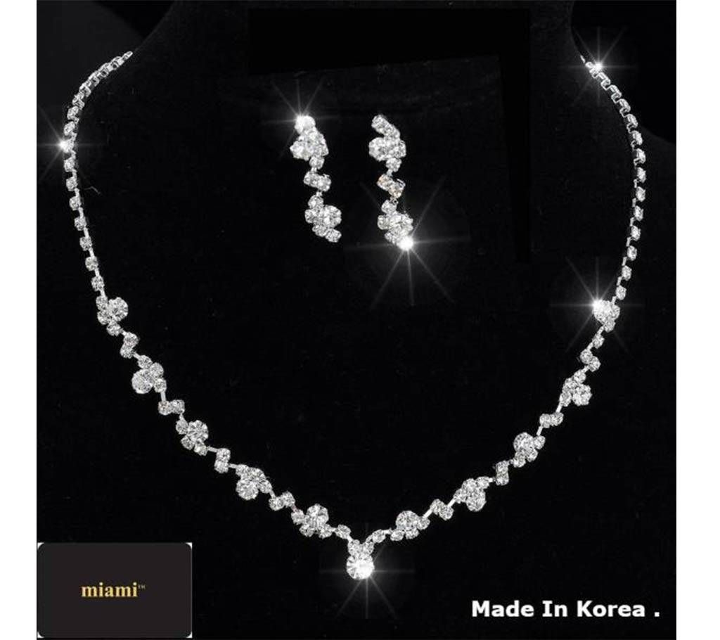 Stone Settings Chain with Earrings 