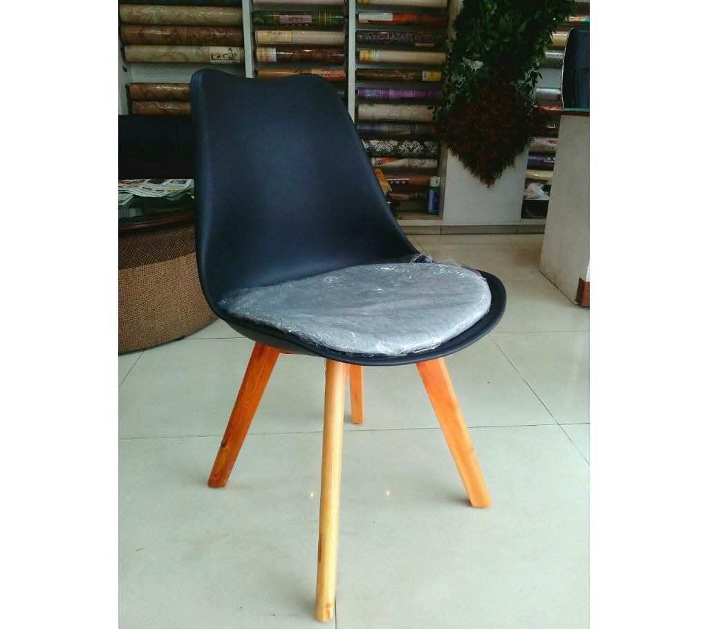 Tulip Chair black
