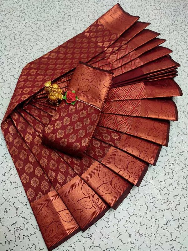 Checkered Kanjivaram Art Silk Saree  (Magenta)