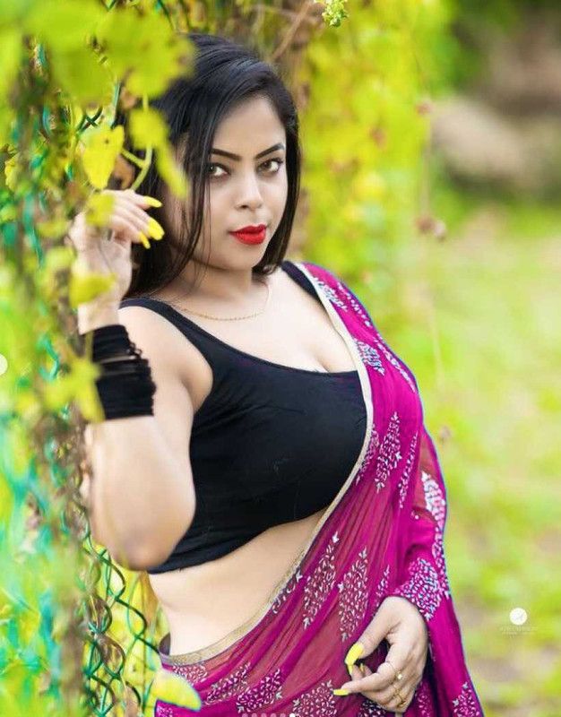 Floral Print, Printed Bollywood Georgette, Chiffon Saree  (Pink)