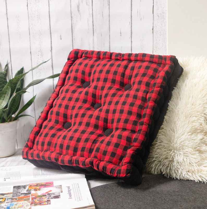 Foam Solid Cushion Pack of 1  (Red)