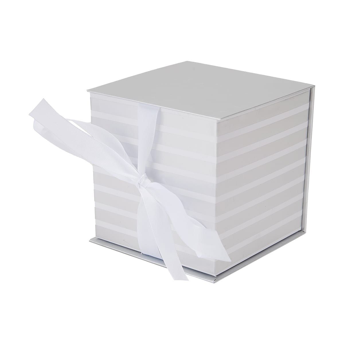 Flip Box With Ribbon
