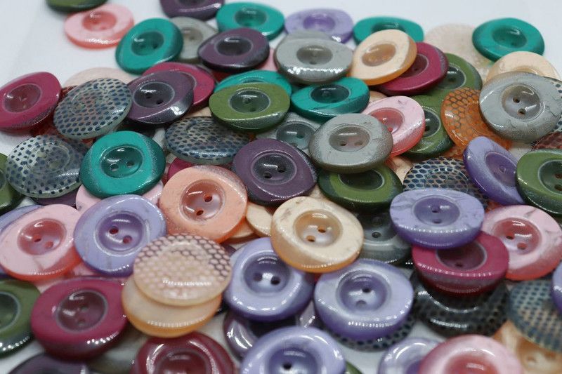 The Design Cart Multicolor Assorted Size-40L\25mm Acrylic Buttons  (Pack of 50)