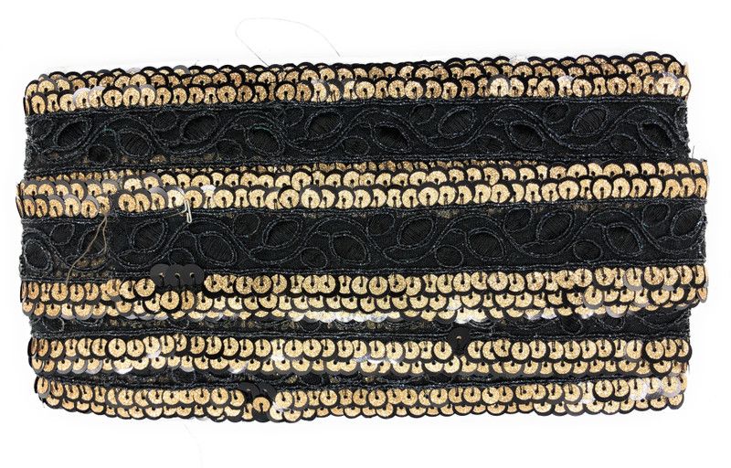 Kavmart KAV3026-BLACK GOLD PVC Designer Leaf Sequence Shiny Sitara Rounded Lace For saree, Dupatta, Chunari, Blouse Embroidery(9 METERS)(Black Gold) Lace Reel  (Pack of 1)