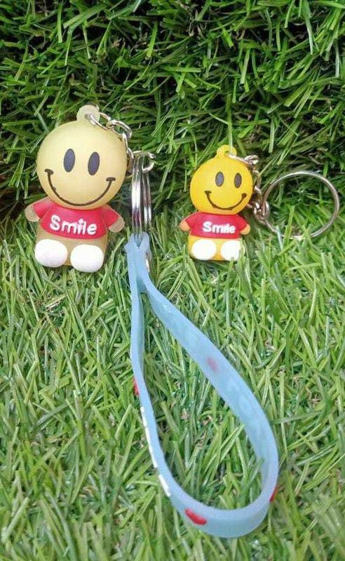 Mad Max Smiley Pack of 2 Key Chain