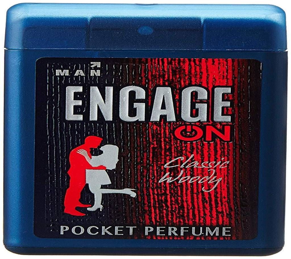 Engage Classic Woody Pocket Perfume Spray 18ml