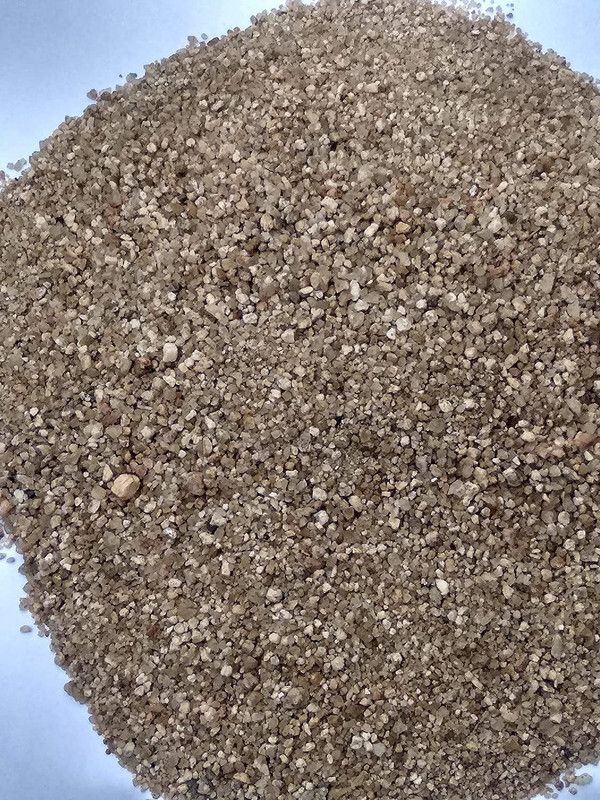 Kironite 900 gram Crystal Sand for Indoor & Outdoor (Natural Brown) Gravel Unplanted Substrate  (Brown, 0.9 kg)