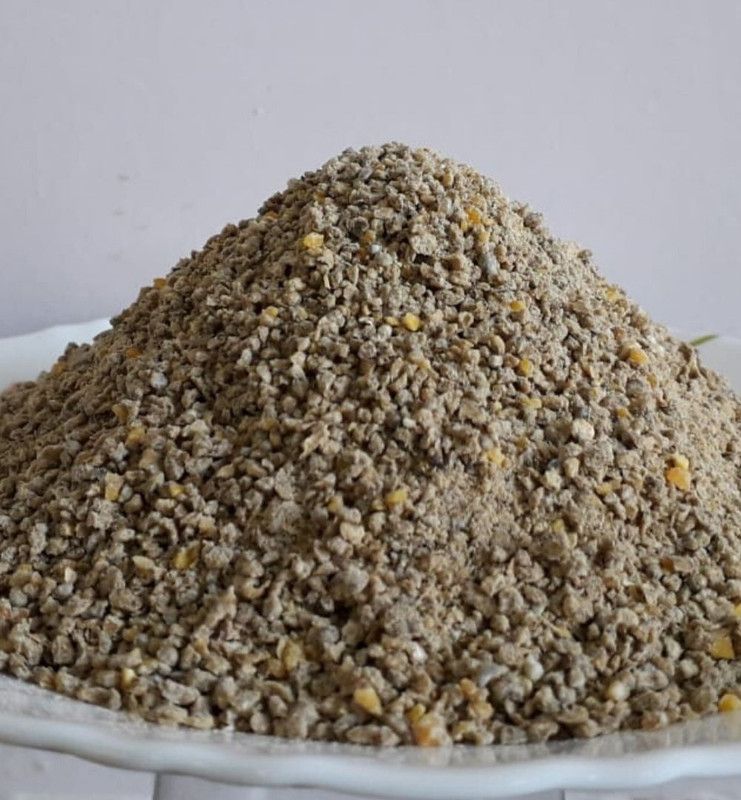 VM Mart Premium poultry chicken starter crumble cattle feed for chick stage 1 kg Dry New Born Bird Food