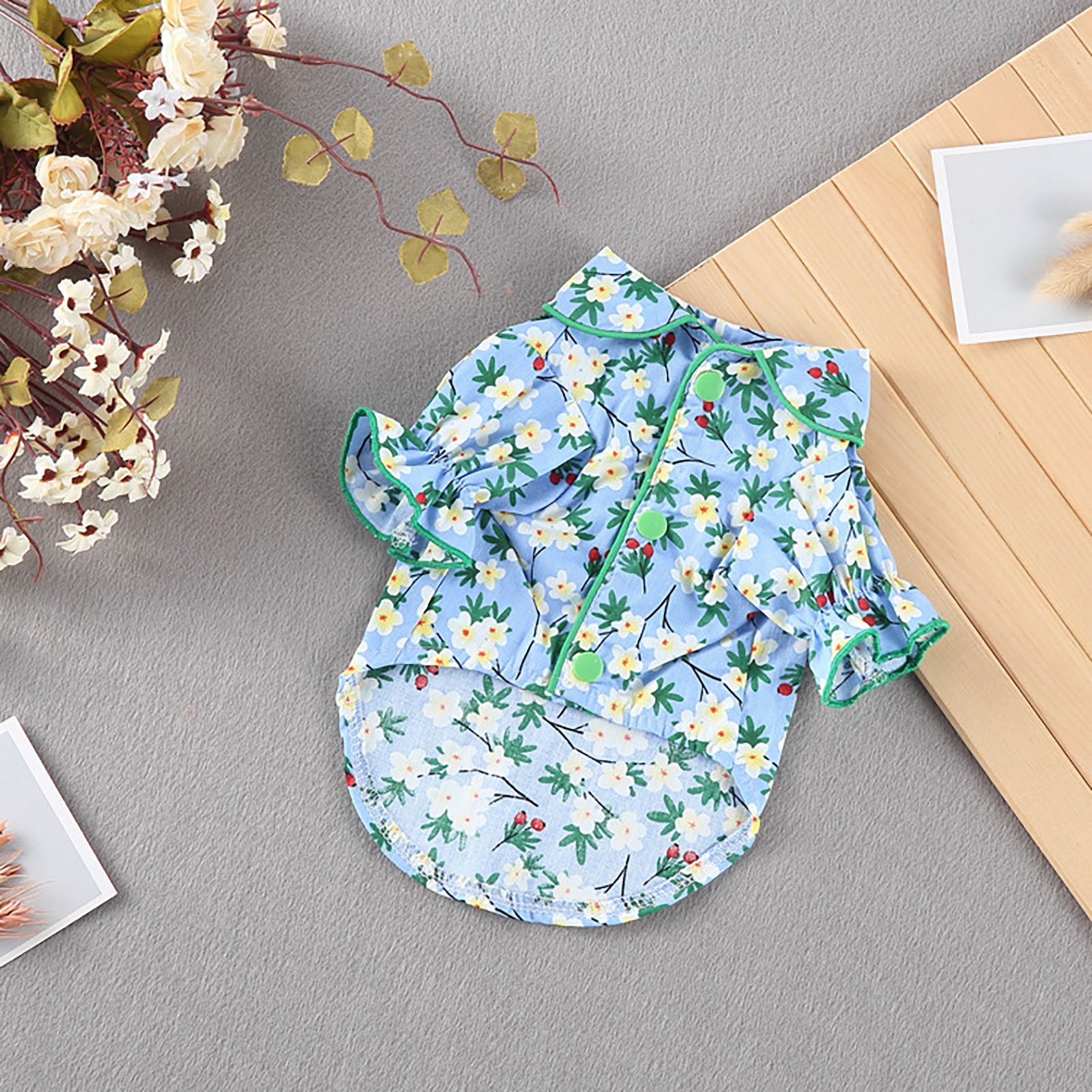 Pet Clothes Hard-wearing Anti-deform Button Flower Pet Nightdress