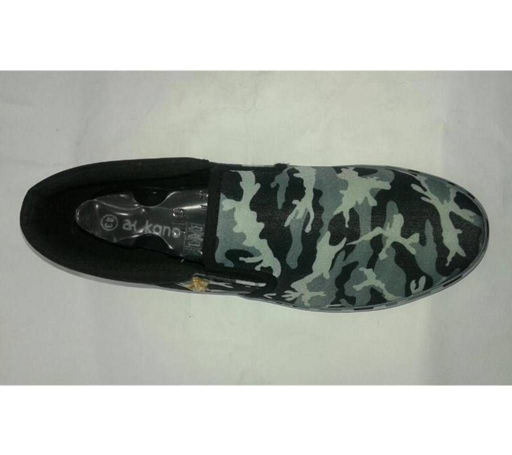 casual converse for men