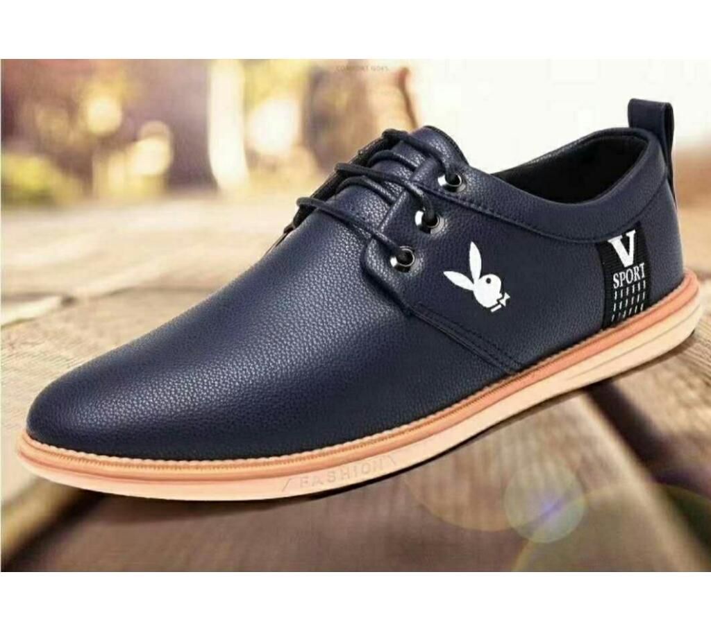 Casual Fashionable Shoe.