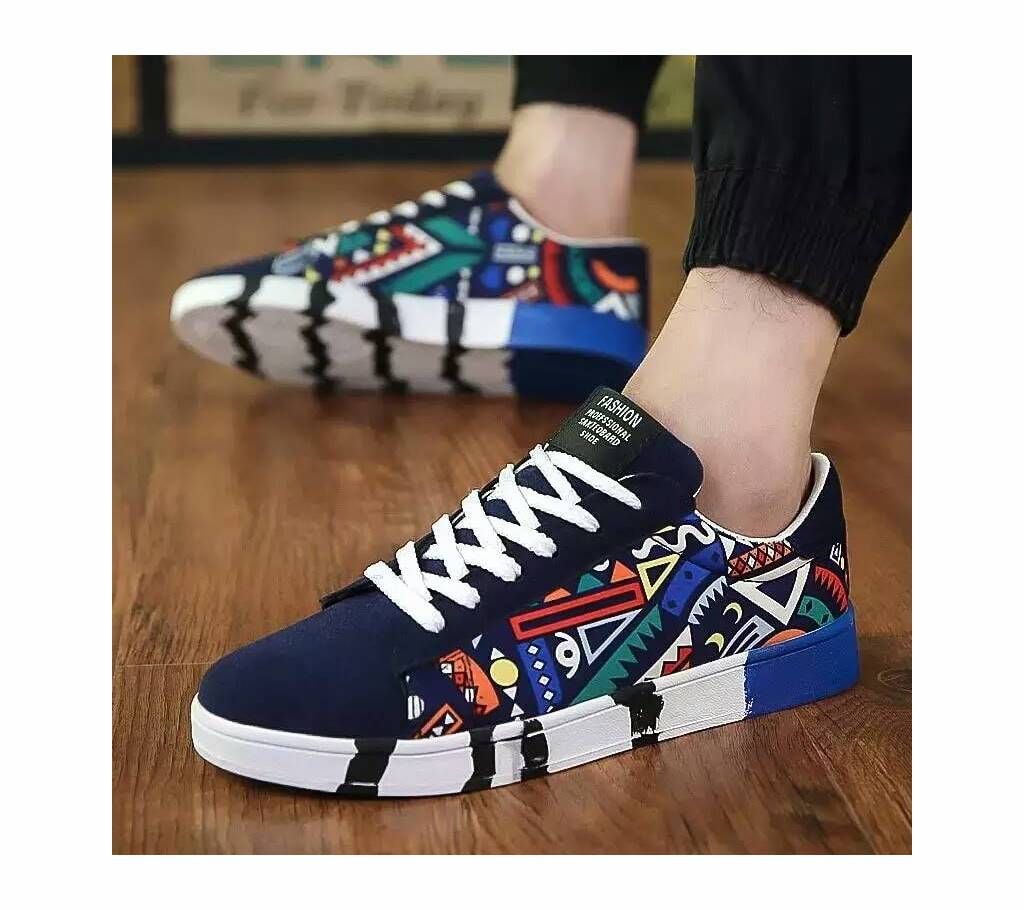 Men's casual converts 