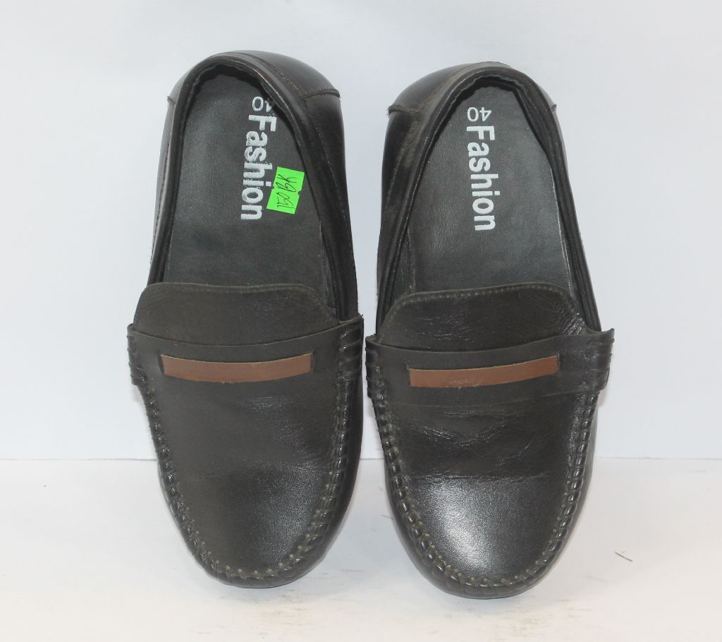 BLACK GENUINE LEATHER LOAFER FOR MEN