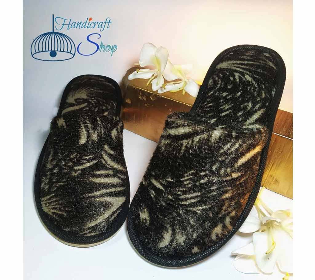 Wool painted Room Slipper for men and women botha Floor slipper House Slipper