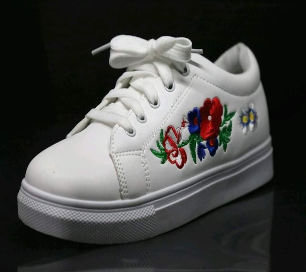 Leather Sneakers Women Shoes Flat Casual Shoes Embroidery Rose pink and White Sneakers