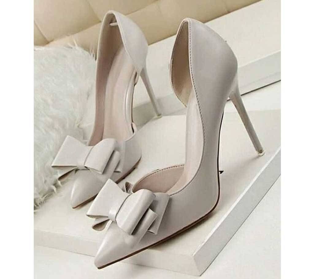 GREY LADIES HEEL CODE: 3168