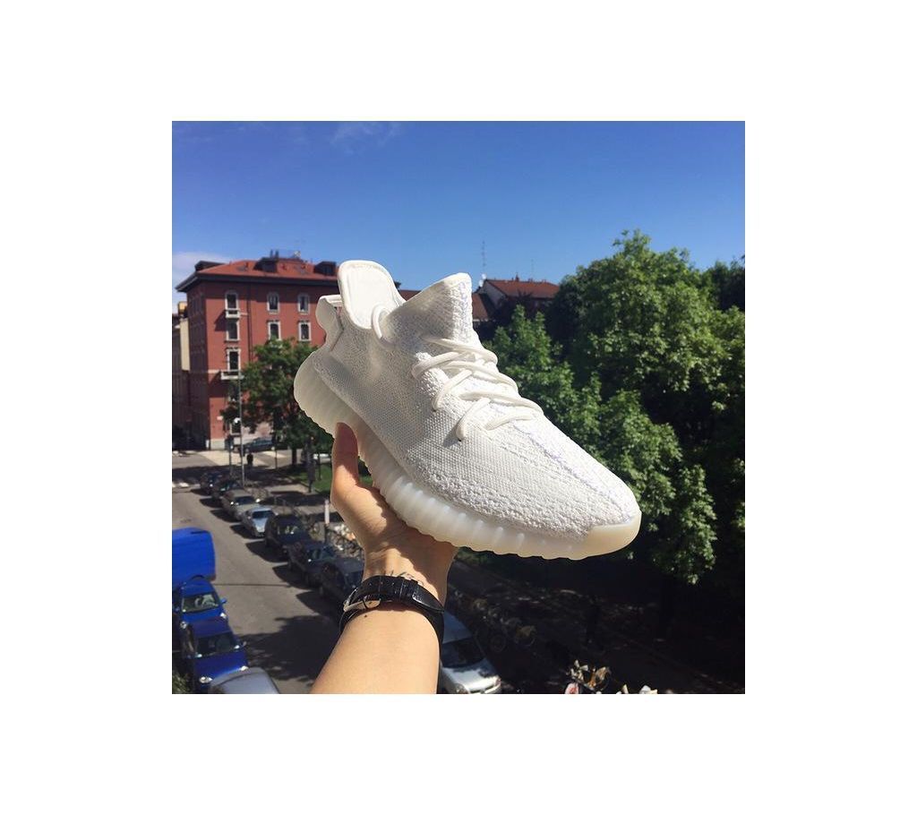 Original Shoes Men Yeezys Air 350 boost V2 Outdoor shoes men Sneakers walking