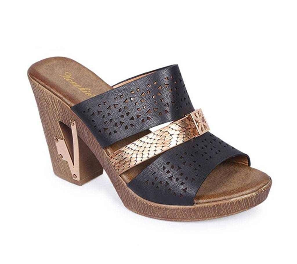 Moochie Black Ladies Smooth Leather Heel Sandal