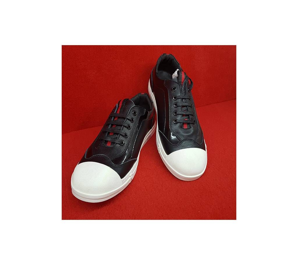 gents leather made sneaker 