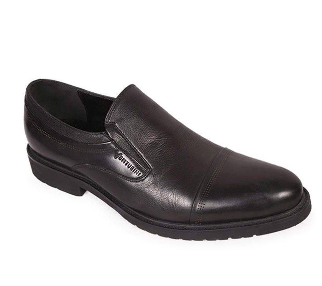 Venturini Men's Black Smooth Leather Formal Shoe

