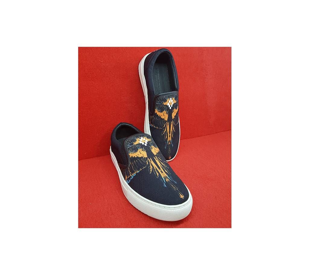 gents Fabric made sneaker 
